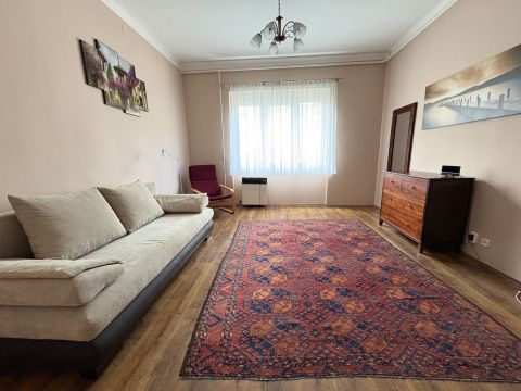 Kiadó Lakás 7621 Pécs 