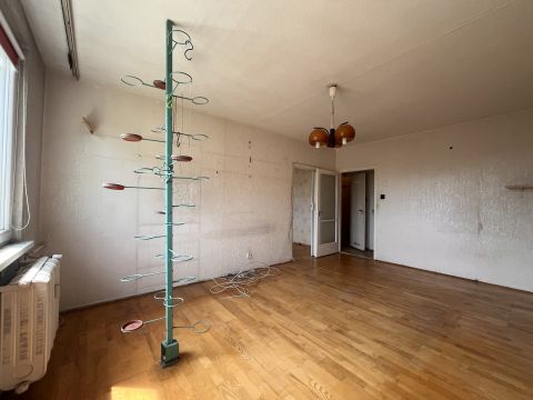 Eladó Lakás 1157 Budapest 15. kerület 