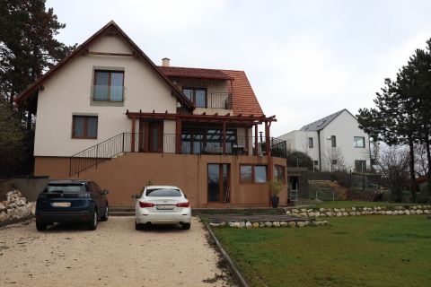 Eladó Ház 8096 Sukoró 