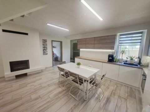 Eladó Ház 7030 Paks , Óváros