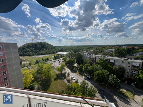 Kiadó Lakás 6000 Kecskemét , Erkélyes, panorámás, 2 szobás lakás a Széchenyivárosban