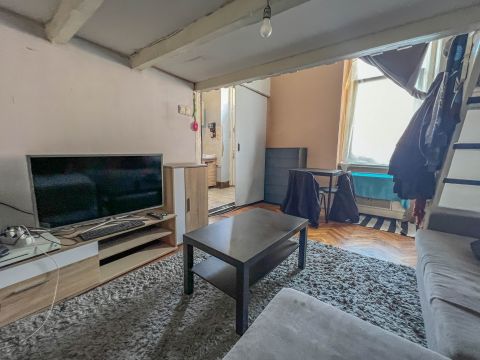 Eladó Lakás 1103 Budapest 10. kerület , Garzonlakás Óhegyen, beépíthető padlástérrel