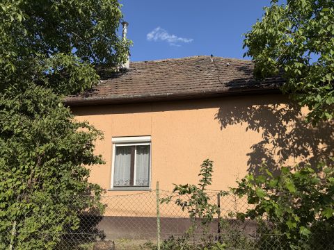 Eladó Ház 2500 Esztergom 