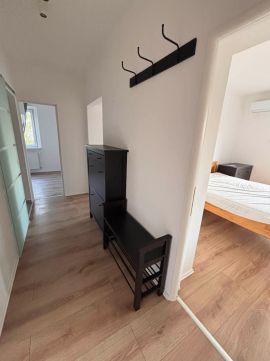 Kiadó Lakás 7625 Pécs 