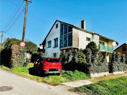 Eladó Ház 7711 Bár 