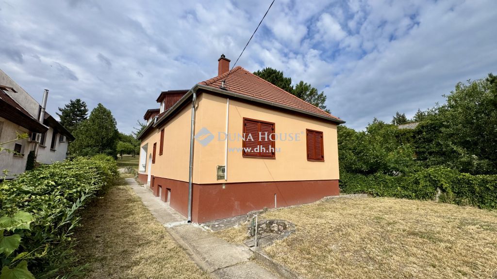 For sale House 2049 Diósd, 