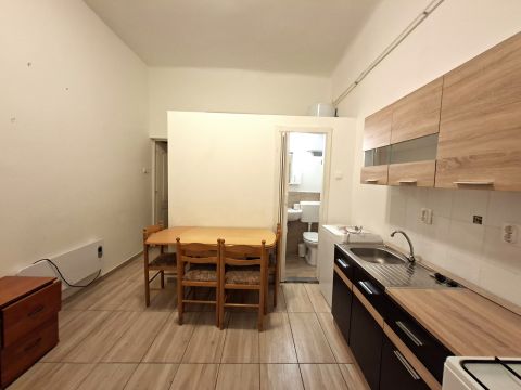 Kiadó Lakás 8800 Nagykanizsa AZ USZODÁNÁL, AKÁR 2 LAKÁS IS KIADÓ EGYMÁS MELLETT!