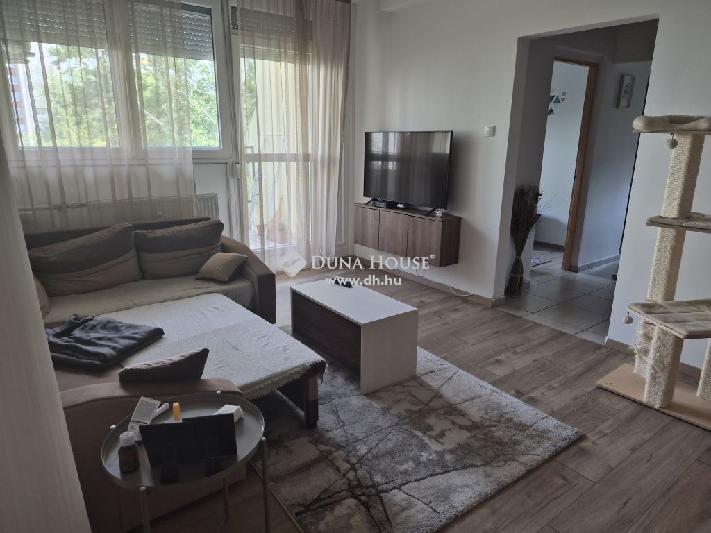 For sale Flat Budapest III. kerület, 