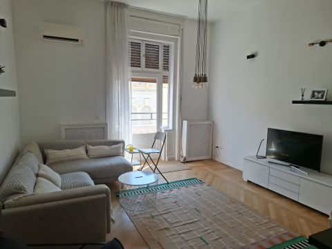 Eladó Lakás 1092 Budapest 9. kerület 