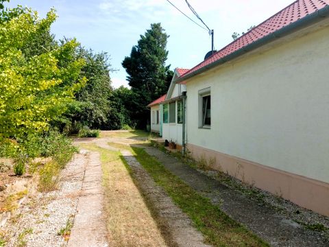 Eladó Ház 2484 Gárdony 