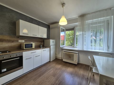 Eladó Lakás 7623 Pécs 