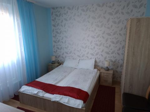 Eladó Lakás 7621 Pécs , 7632 Pécs, Kertváros