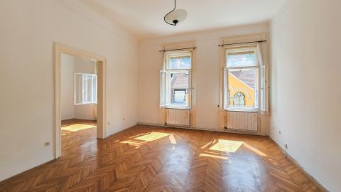 Eladó Lakás 1011 Budapest 1. kerület , Halászbástya lábánál - EXTRA kilátással polgári otthon!