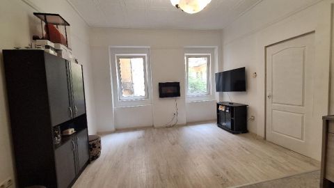 Eladó Lakás 1081 Budapest 8. kerület , 1081 Budapest 8, Népszínház-negyed