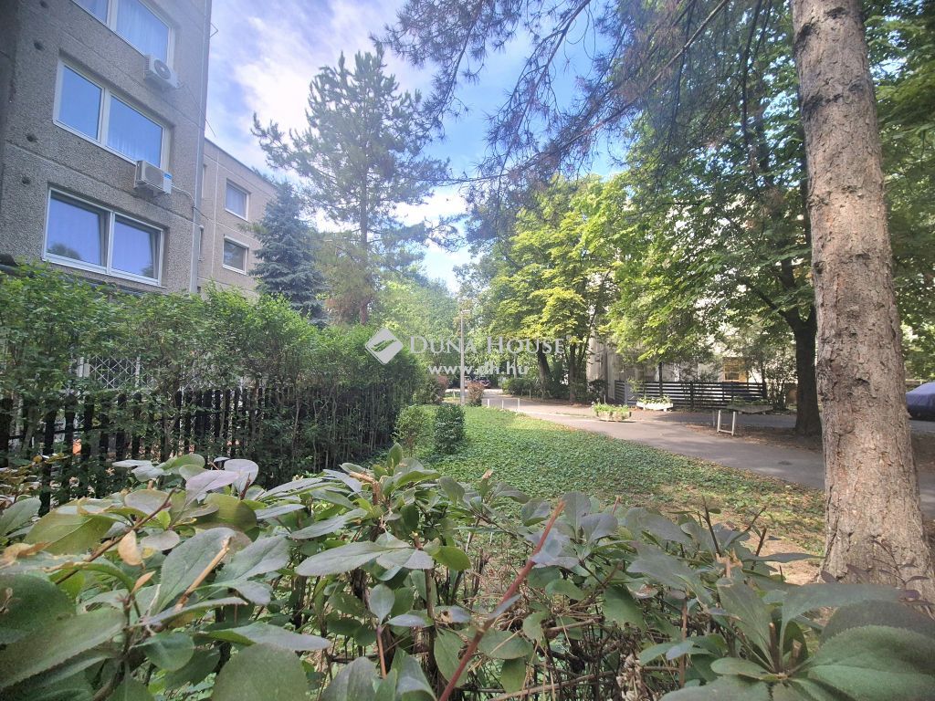 For sale Flat Budapest III. kerület, 