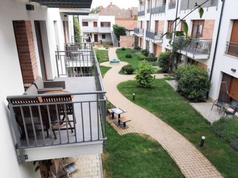 Eladó Lakás 7621 Pécs 
