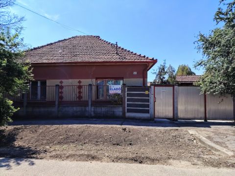 Eladó Ház 5600 Békéscsaba 