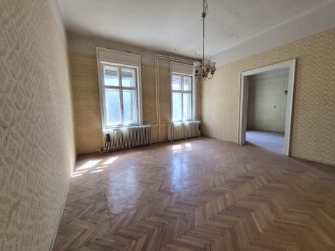 Eladó Lakás 8360 Keszthely 