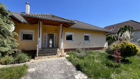 Eladó Ház 7761 Kozármisleny 