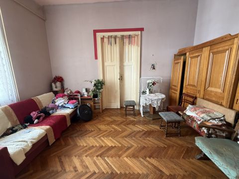 Eladó Lakás 1093 Budapest 9. kerület 