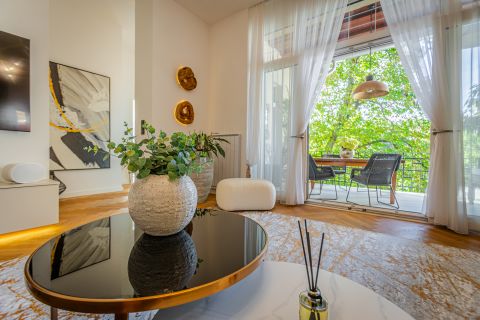 Eladó Lakás 1024 Budapest 2. kerület , Teraszos villalakás - időtálló eleganciával