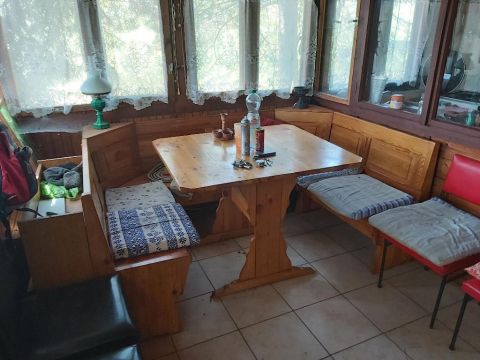 Eladó Ház 2626 Nagymaros , 2626 Nagymaros, üdülő övezet - zártkert