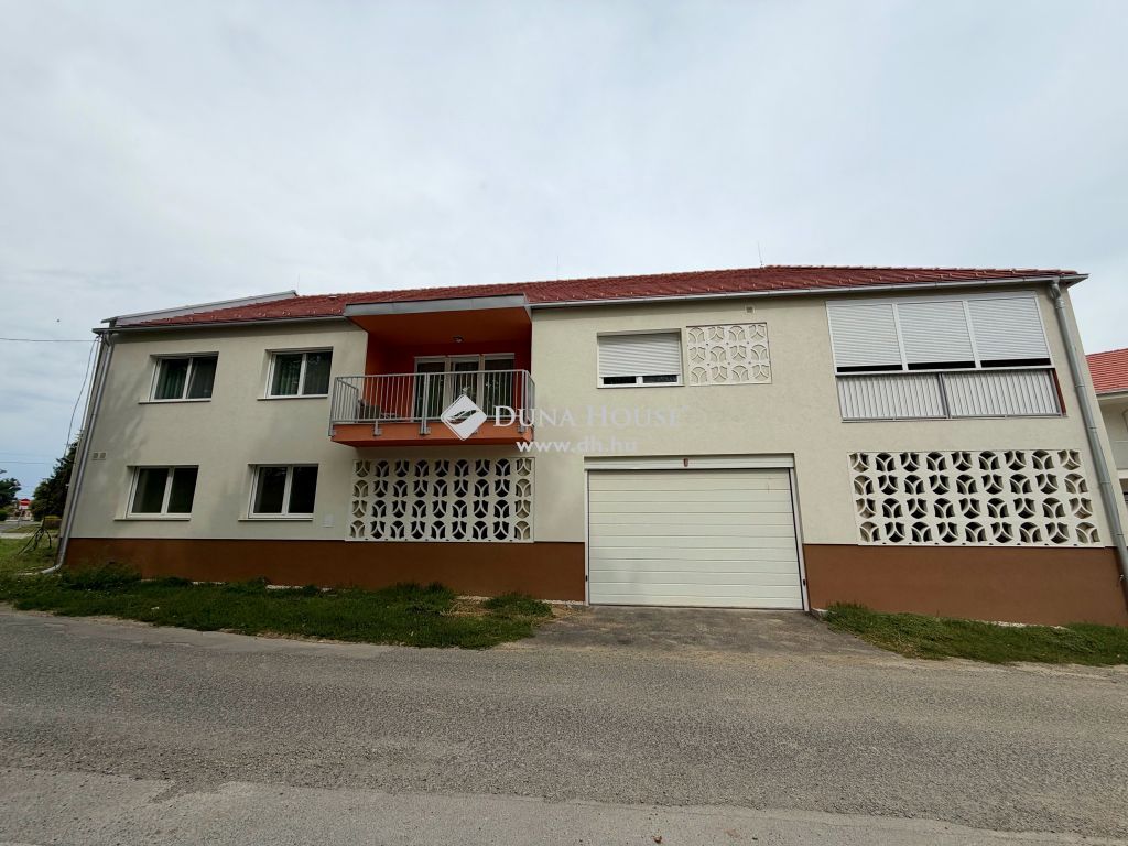 7900 Szigetvár — 1/11