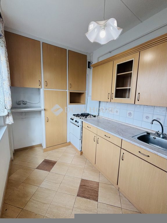 4026 Debrecen , A Kölcsey központ közelében kifizetett Panelprogramos lakás. — 1/17