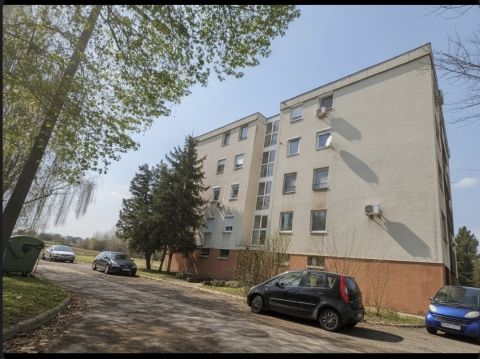 Eladó Lakás 8360 Keszthely 