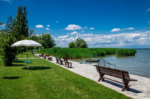 Eladó Lakás 8649 Balatonberény 