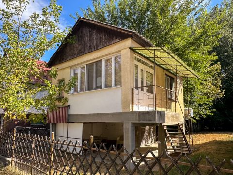 Eladó Ház 6347 Érsekcsanád , Érsekcsanád  Duna-part