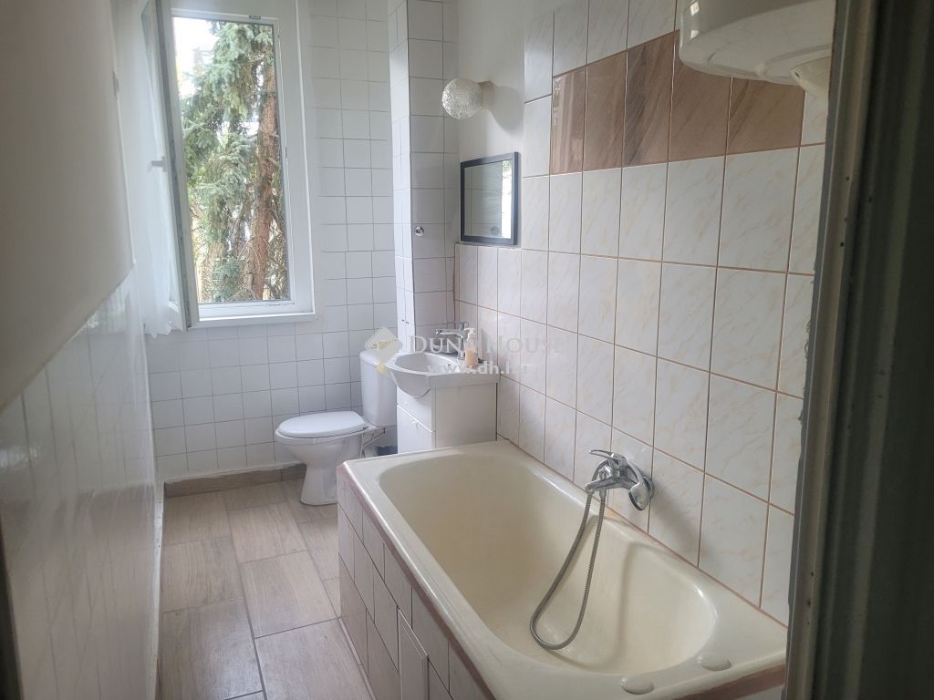 Kiadó Lakás, 2500 Esztergom