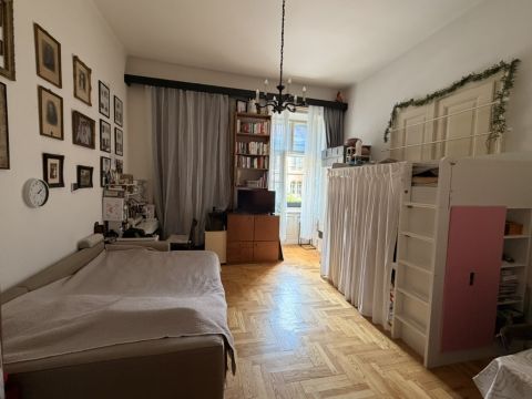 Eladó Lakás 1053 Budapest 5. kerület 