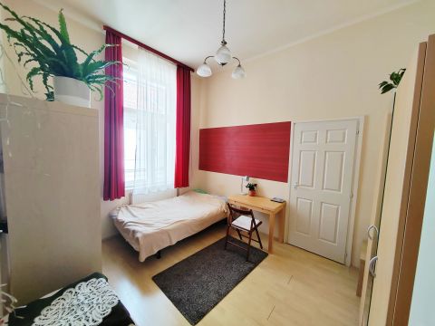 Kiadó Lakás 1088 Budapest 8. kerület 