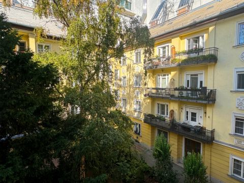 Eladó Lakás 1082 Budapest 8. kerület , A béke szigete a Corvin-negyedben