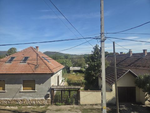 Kiadó Ház 2085 Pilisvörösvár 