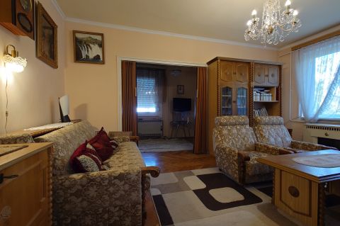 Eladó Lakás 6000 Kecskemét 