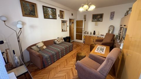 Eladó Lakás 6000 Kecskemét Belváros közelében földszinti lakás