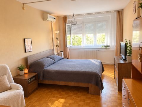 Eladó Lakás 1119 Budapest 11. kerület 