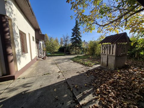 Eladó Ház 8252 Balatonszepezd 