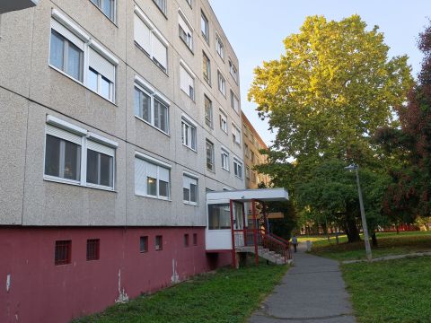 Eladó Lakás 7632 Pécs 