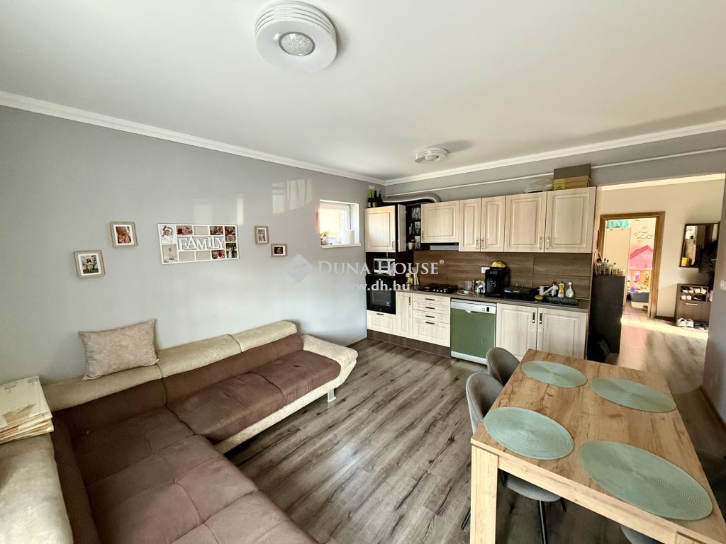 4060 Balmazújváros , Eladó felújított nappali + 2 szobás ház Balmazújvároson — 1/11