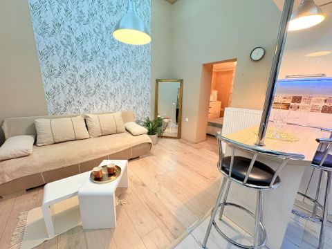 Eladó Lakás 1077 Budapest 7. kerület , 1077 Budapest 7, Ligetváros - Állatorvosi Egyetem