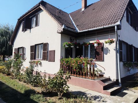 Eladó Ház 8713 Kéthely 