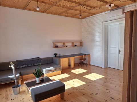 Eladó Lakás 1068 Budapest 6. kerület , Skandináv Stílusú Loft A Kodály Körönd Közelében
