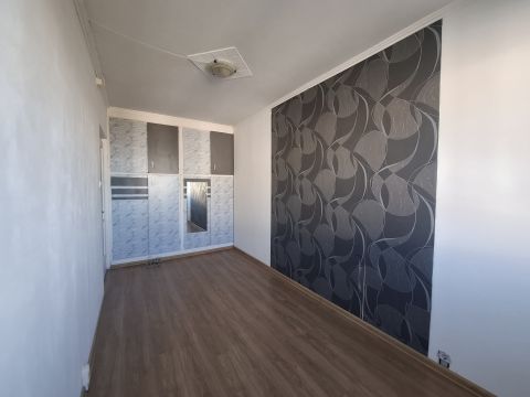 Eladó Lakás 6000 Kecskemét , Akadémia krt.