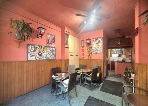 Eladó Üzlethelyiség 1039 Budapest 3. kerület , Eladó 31 m2 üzlethelyiség III. kerület Békásmegyeren