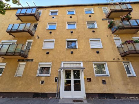 Eladó Lakás 2310 Szigetszentmiklós , 2310 Szigetszentmiklós, Csicsergő Óvoda